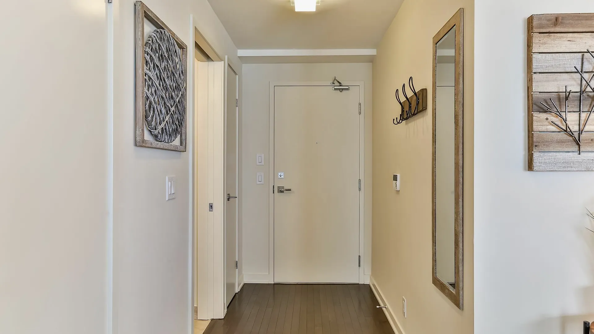 Quickstay - Upscale 3-Bedroom With Gorgeous Lake View Toronto 4*,  Kanada