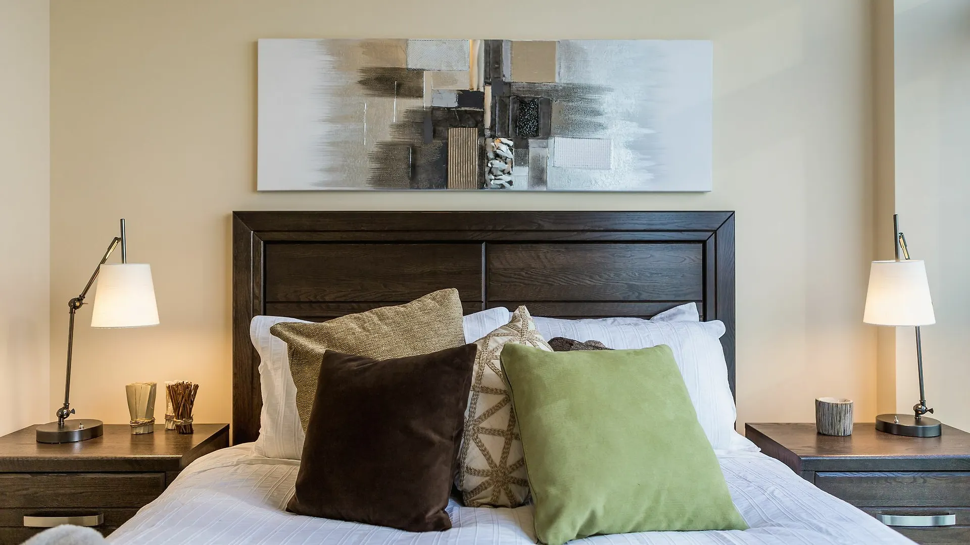 Hotel Quickstay - Upscale 3-Bedroom With Gorgeous Lake View Toronto